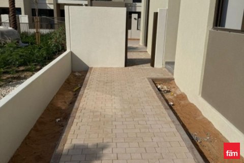 Řadový dům v Dubai, SAE 4 ložnice, 245.6 m² Č.: 634850 - fotografie 9