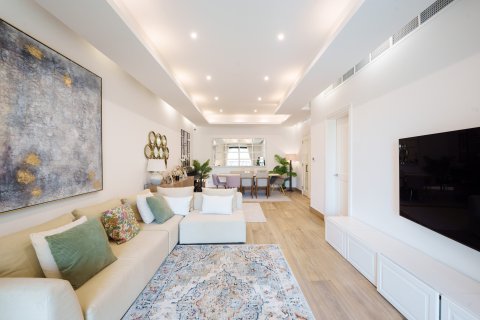 Apartman na Saadiyat Island, Abu Dhabi, UAE 3 spavaćih soba, 201.04 m2 Br. 748696 - fotografija 1