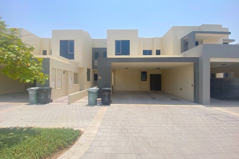 Városi lakóépület itt: Dubai Hills Estate, Dubai, EAE, 4 hálószoba, 221.76 m², azonosító: 748695 - fénykép 1