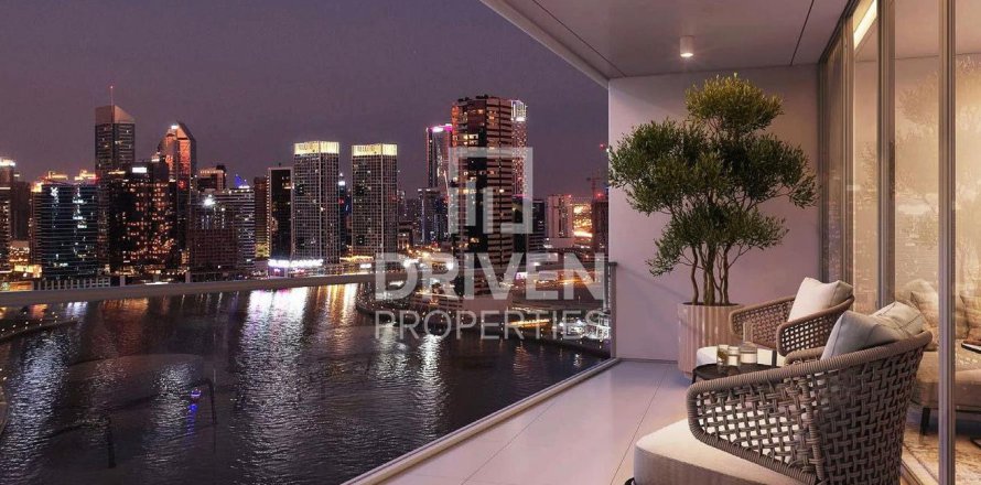 Apartament në Business Bay, Dubai, Emiratet e Bashkuara Arabe 1 dhomë gjumi, 79 m2. № 654348