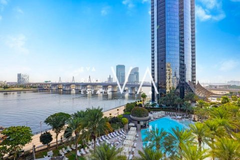 Apartemen di Bur Dubai, UEA 4 kamar tidur, 466 m2 nomor 637693 - foto 4