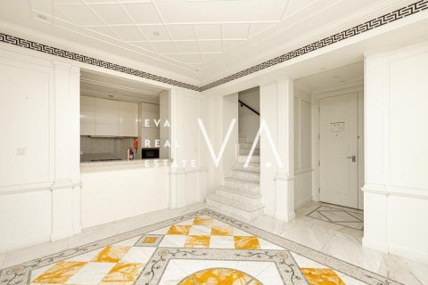 Apartment in Bur Dubai, UAE 2 bedrooms, 345.63 sq.m. № 637697 - photo 4