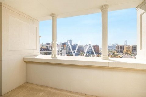 Apartment in Bur Dubai, UAE 2 bedrooms, 345.63 sq.m. № 637697 - photo 10