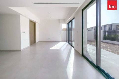 Villa en alquiler en Dubai, EAU 4 dormitorios, 257.5 m2 № 722080 - foto 2