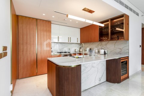 Apartment in Palm Jumeirah, Dubai, UAE 3 bedrooms, 177 sq.m. № 706488 - photo 6
