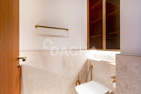 Apartment in Palm Jumeirah, Dubai, UAE 3 bedrooms, 177 sq.m. № 706488 - photo 7