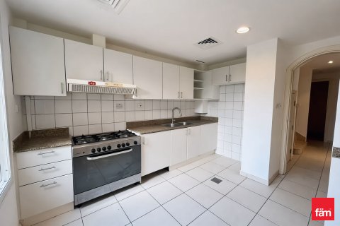 Stadthaus zur Miete in Dubai, VAE 2 Schlafzimmer, 329.3 m2 Nr. 708247 - Foto 4