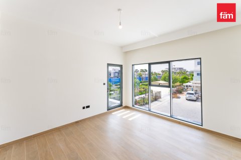 Rijtjeshuis te huur in Dubai, VAE 5 slaapkamers, 258 vr.m., nr 763058 - foto 11