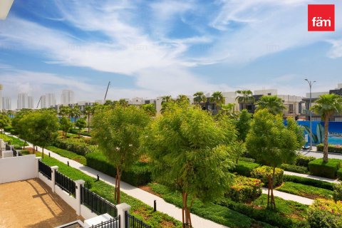 Rijtjeshuis te huur in Dubai, VAE 5 slaapkamers, 258 vr.m., nr 763058 - foto 24