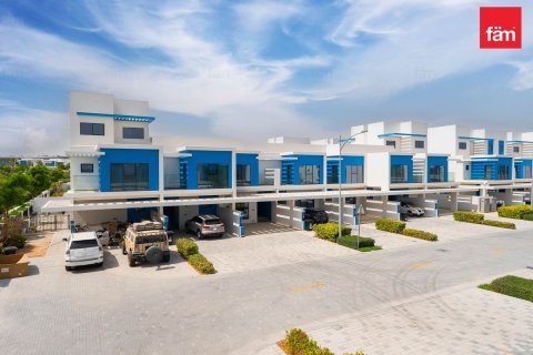 Rijtjeshuis te huur in Dubai, VAE 5 slaapkamers, 258 vr.m., nr 763058 - foto 15