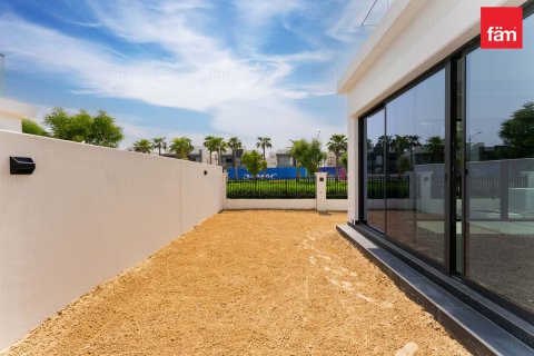 Rijtjeshuis te huur in Dubai, VAE 5 slaapkamers, 258 vr.m., nr 763058 - foto 6