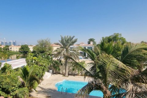 Вилла Jumeirah Park, Дубай, БАӘ-да 4 жатын бөлмелер, 471.01 м² № 751089 - фото 9