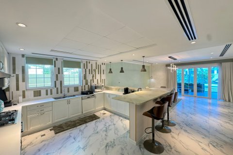 Вилла Jumeirah Park, Дубай, БАӘ-да 4 жатын бөлмелер, 471.01 м² № 751089 - фото 4