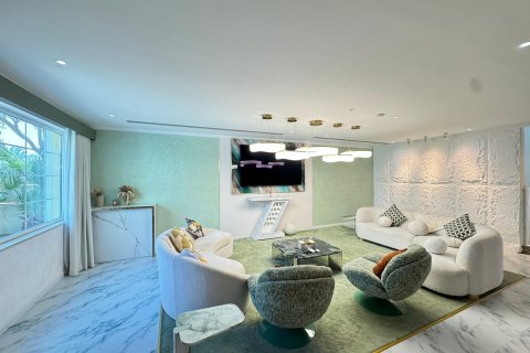 Вилла Jumeirah Park, Дубай, БАӘ-да 4 жатын бөлмелер, 471.01 м² № 751089 - фото 2