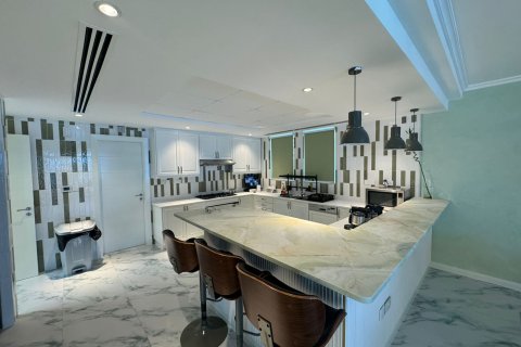 Вилла Jumeirah Park, Дубай, БАӘ-да 4 жатын бөлмелер, 471.01 м² № 751089 - фото 6