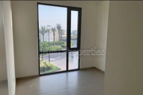 Müüa villa asukohaga Dubai, AÜE: 4 magamistoaga, 546.9 m² Nr 640457 - pilt 6