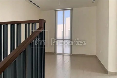 Müüa villa asukohaga Dubai, AÜE: 4 magamistoaga, 546.9 m² Nr 640457 - pilt 4