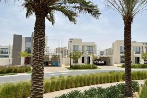 Müüa villa asukohaga Dubai, AÜE: 4 magamistoaga, 546.9 m² Nr 640457 - pilt 9
