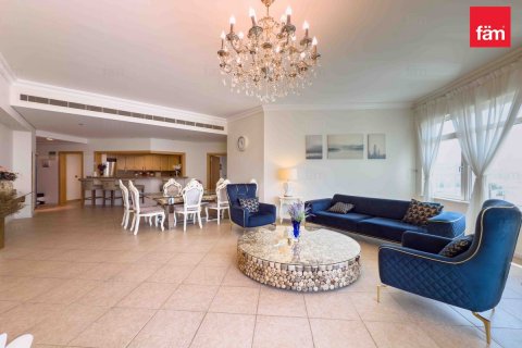 Apartament në Palm Jumeirah, Dubai, Emiratet e Bashkuara Arabe 3 dhoma gjumi, 205.5 m2. № 640453 - Foto 2