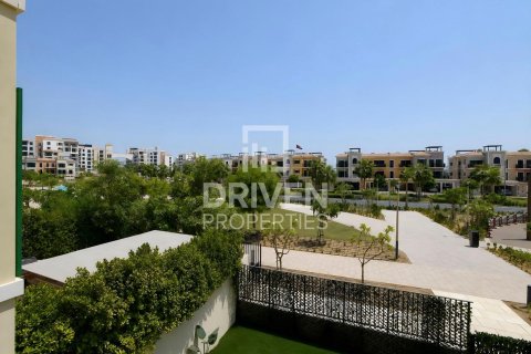 Townhouse in Jumeirah, Dubai, UAE 4 bedrooms, 263.19 sq.m. № 759084 - photo 23