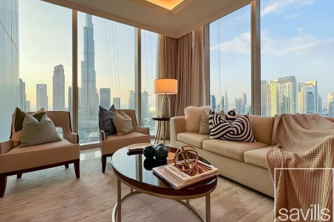 Apartment in Downtown Dubai (Downtown Burj Dubai), Dubai, UAE 2 bedrooms, 149 sq.m. № 647405 - photo 2