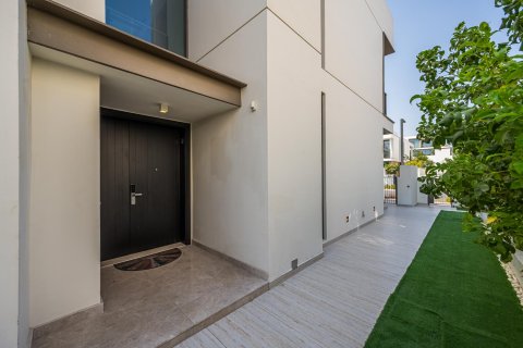 Снять в аренду таунхаус в Al Furjan, Дубай, ОАЭ 4 спальни, 326.34м2, № 764229 - фото 19