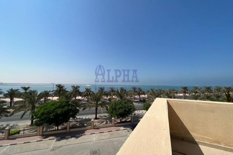 Apartament në Al Marjan Island, Ras Al Khaimah, Emiratet e Bashkuara Arabe 1 dhomë gjumi, 129.1 m2. № 709265 - Foto 12