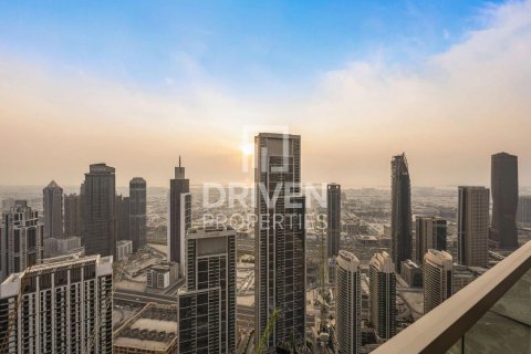 Apartment in Downtown Dubai (Downtown Burj Dubai), Dubai, UAE 2 bedrooms, 111.11 sq.m. № 746638