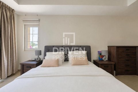 Зняти в оренду віллу в Арабиан Ранчес, Дубай, ОАЕ 5 спалень, 819.03м2, № 746640 - фото 6