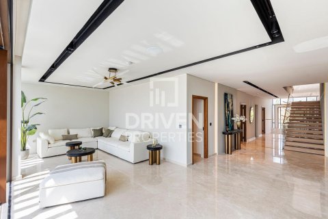 Villa till försäljning i Palm Jumeirah, Dubai, UAE 5 sovrum, 682 kvm Nr. 653535 - fotografi 11