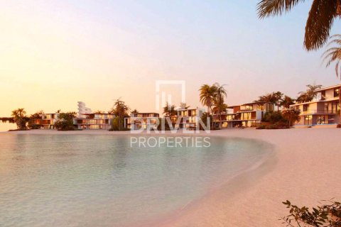 Föld itt: Palm Jumeirah, Dubai, EAE, 1527 m², azonosító: 653928 - fénykép 1