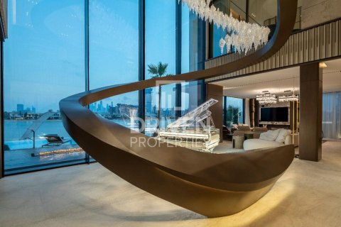 Villa en venta en Palm Jumeirah, Dubai, EAU 5 dormitorios, 1001 m2 № 653933 - foto 2