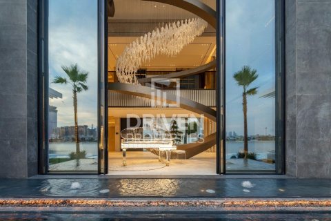 Villa en venta en Palm Jumeirah, Dubai, EAU 5 dormitorios, 1001 m2 № 653933 - foto 10