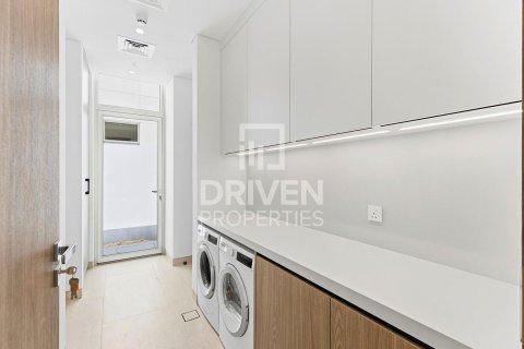 فيلا للبيع في Jumeirah Park، دبي، الإمارات العربية المتحدة 5 غرفة نوم ، 373.93 متر مربع ، رقم 743407 - صورة 12