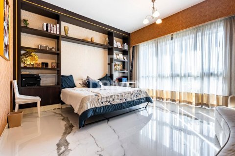 Villa til salg i Dubai, UAE 5 soveværelser, 425.5 kvm № 743411 - foto 8