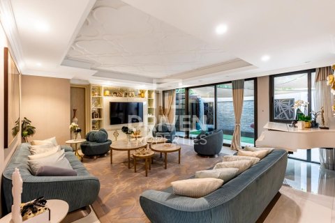 Villa til salg i Dubai, UAE 5 soveværelser, 425.5 kvm № 743411 - foto 6
