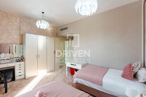 Villa til salg i Dubai, UAE 5 soveværelser, 425.5 kvm № 743411 - foto 11