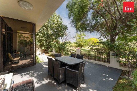 Villa zur Miete in Dubai, VAE 6 Schlafzimmer, 362.1 m2 Nr. 687494 - Foto 19