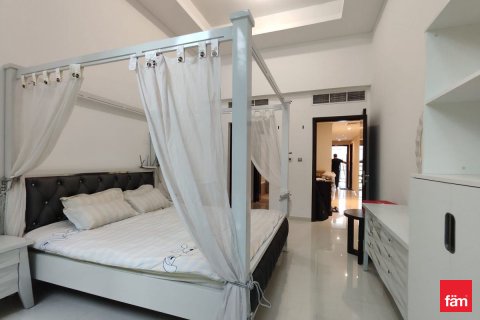 Üürile anda villa asukohaga Dubai, AÜE: 6 magamistoaga, 362.1 m² Nr 687494 - pilt 18