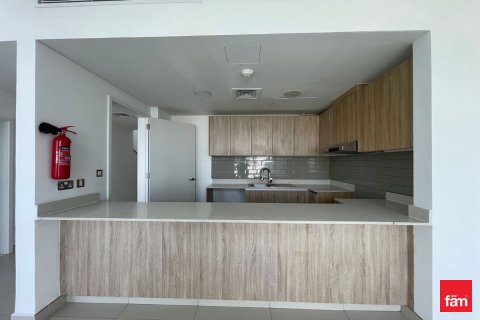 Shtëpi në qytet në Dubai, Emiratet e Bashkuara Arabe 2 dhoma gjumi, 173.4 m2. № 635709 - Foto 16