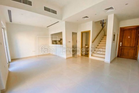 Vila di Dubai, UEA 3 kamar tidur, 161 m2 nomor 635715 - foto 5