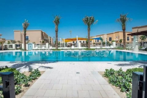 Vila di Dubai, UEA 3 kamar tidur, 161 m2 nomor 635715 - foto 2