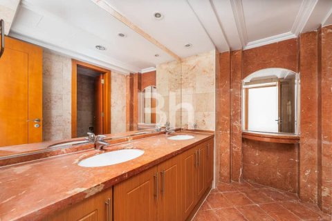 Apartament në Jumeirah Lake Towers, Dubai, Emiratet e Bashkuara Arabe 5 dhoma gjumi, 515 m2. № 643620 - Foto 9