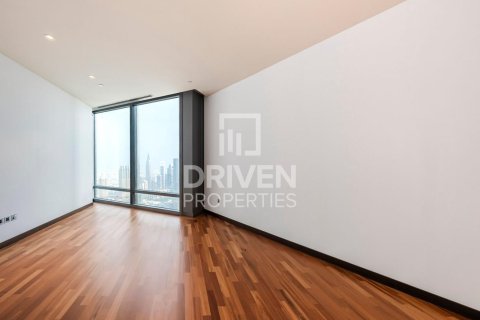 Apartment in Downtown Dubai (Downtown Burj Dubai), UAE 2 bedrooms, 191 sq.m. № 653415 - photo 2