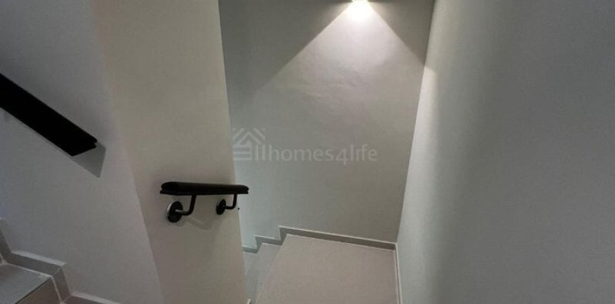 Townhouse sa DAMAC Hills (Akoya by DAMAC), Dubai, UAE 4 silid-tulugan, 112 sq.m. № 688389