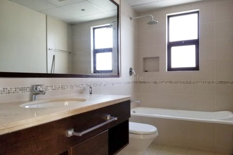 Rekkehus til leie i Reem, Dubai, Emiratene 4 soverom, 297 kvm Nr. 720657 - Foto 13