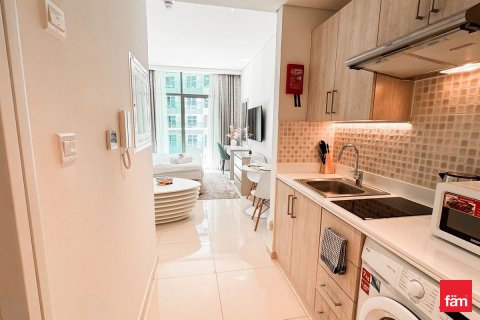 Apartemen di Palm Jumeirah, Dubai, UEA 32.7 m2 nomor 660214 - foto 9