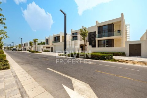 Villa in Mohammed Bin Rashid City, Dubai, UAE 6 bedrooms, 1125.06 sq.m. № 746155 - photo 27