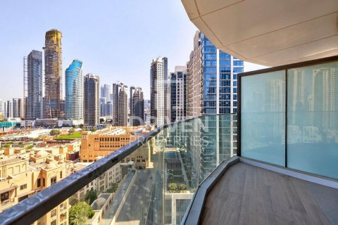 Apartament de închiriat în Downtown Dubai (Downtown Burj Dubai), Dubai, EAU 3 dormitoare, 191.84 mp. №746153 - poză 23