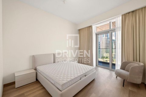 Apartament de închiriat în Downtown Dubai (Downtown Burj Dubai), Dubai, EAU 3 dormitoare, 191.84 mp. №746153 - poză 9